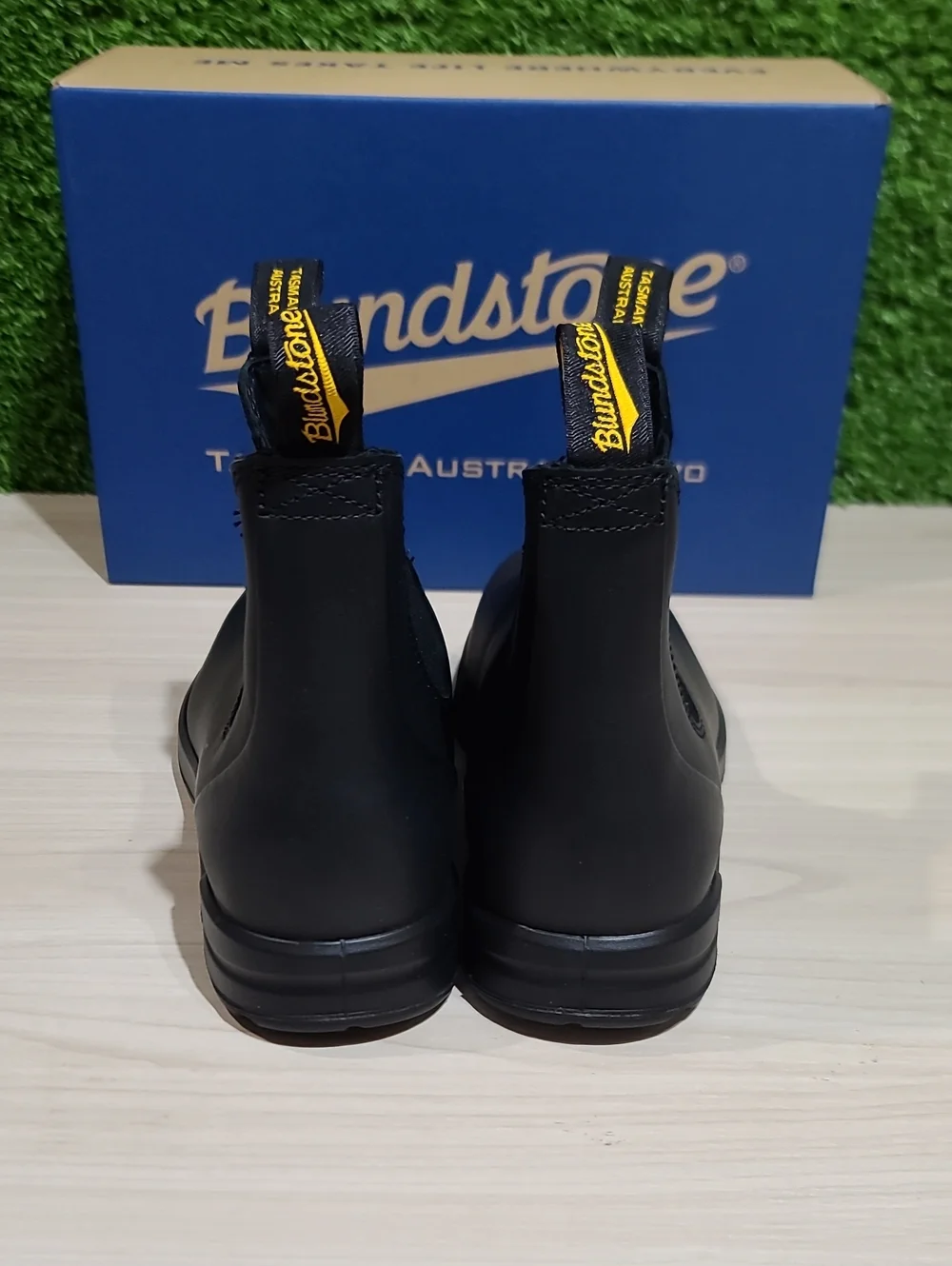 Blundstone 2058 All-Terrain Chelsea Boots - US Men's 8.5/AUS 7.5, Black NEW